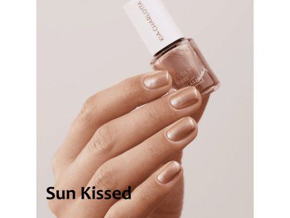 4971 farebny lak na nechty sun kissed